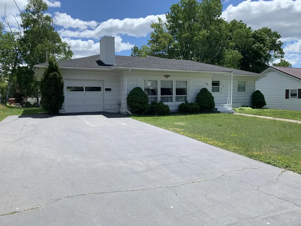 49 Michigan Street Millinocket ME 04462