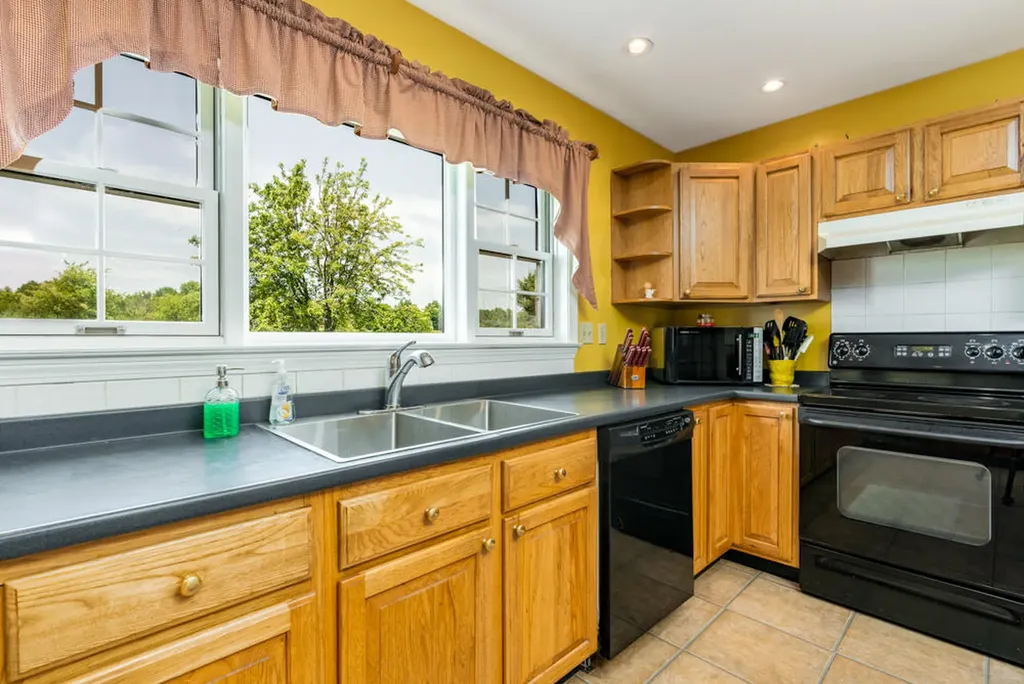 90 King Road Lisbon ME 04250