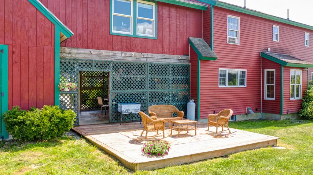 90 King Road Lisbon ME 04250