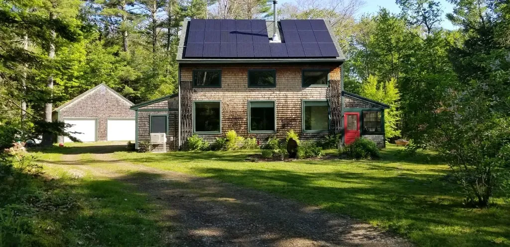 34 Hannan Road Montville ME 04941
