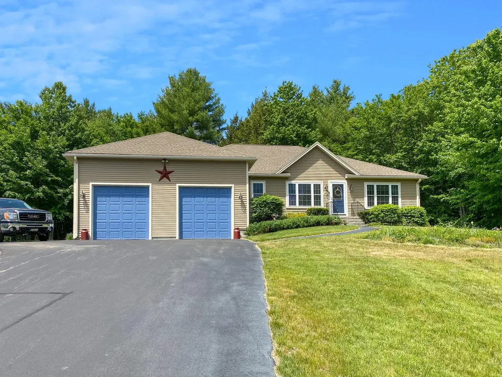 9 Prouty Drive Standish ME 04084