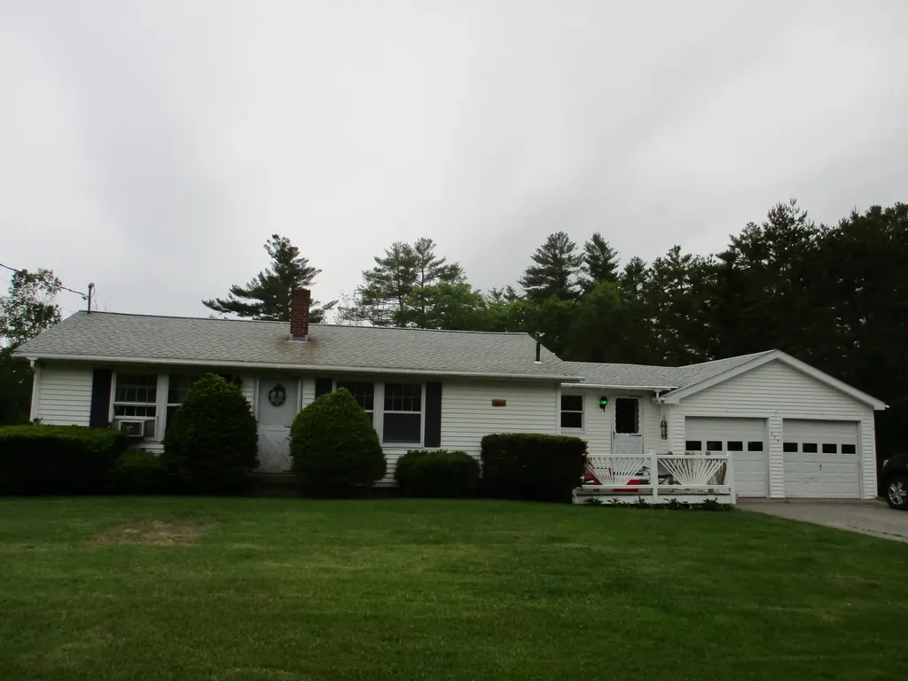 358 Liberty Road Washington ME 04574