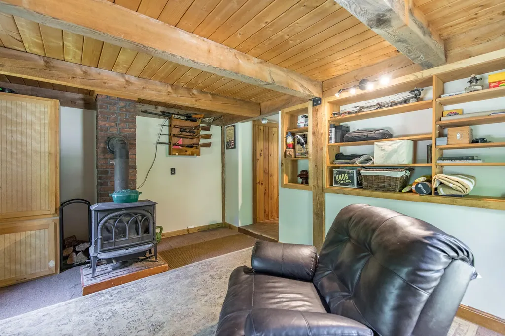 48 Carpenter Hill Road Alfred ME 04002