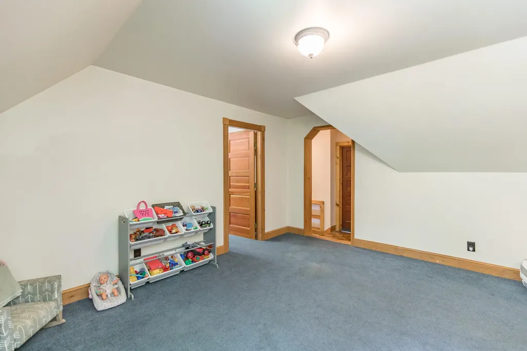 48 Carpenter Hill Road Alfred ME 04002