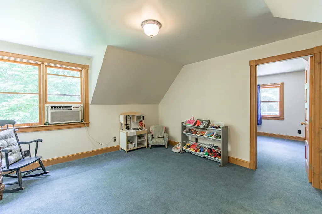 48 Carpenter Hill Road Alfred ME 04002