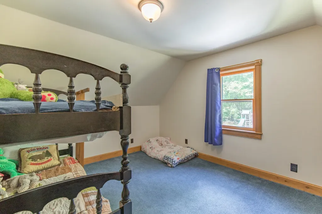 48 Carpenter Hill Road Alfred ME 04002