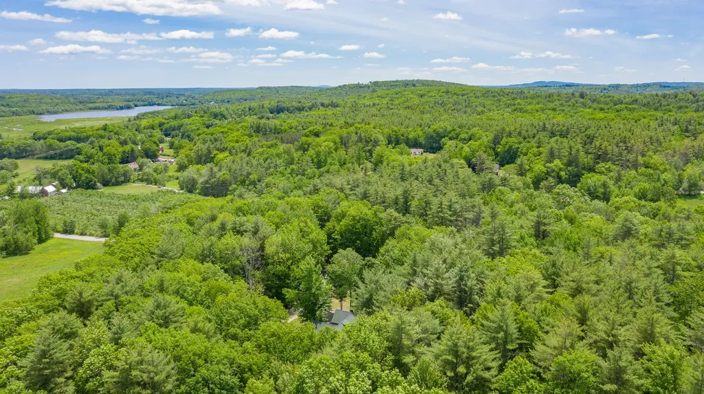 48 Carpenter Hill Road Alfred ME 04002