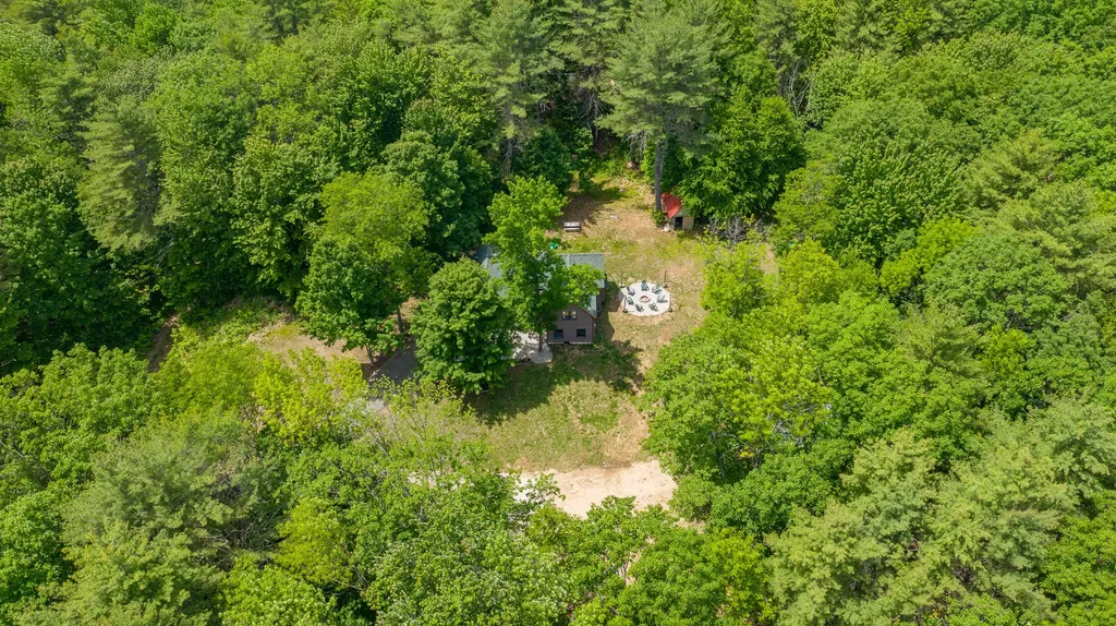 48 Carpenter Hill Road Alfred ME 04002