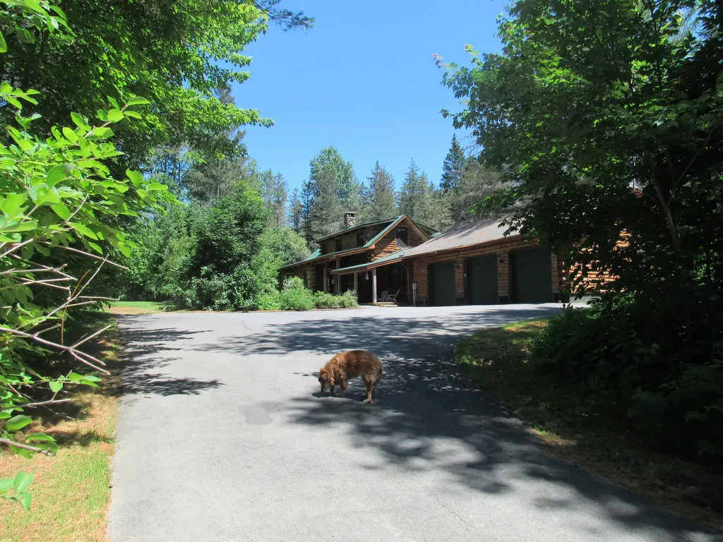 685 Madison Road Norridgewock ME 04957