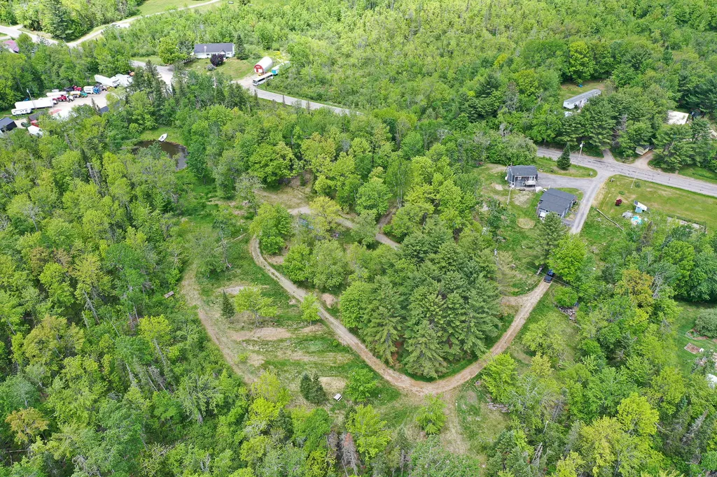 527 Hampden Road Carmel ME 04419
