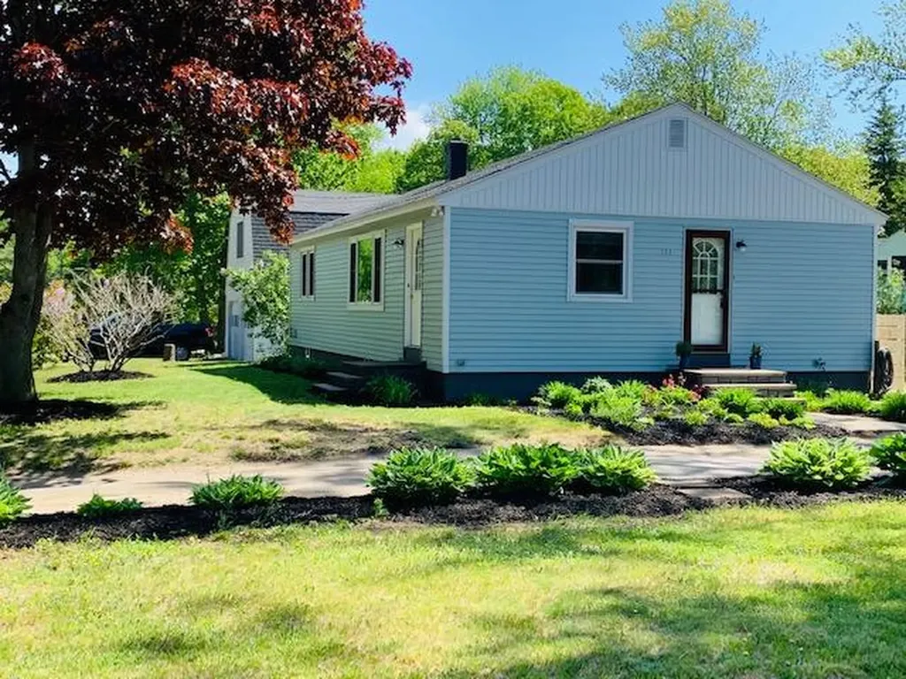 174 Mckeen Street Brunswick ME 04011