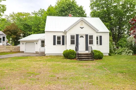 6 Sagadahoc Avenue Rumford ME 04276