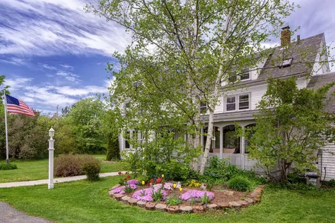 33 Westbrook Street South Thomaston ME 04858