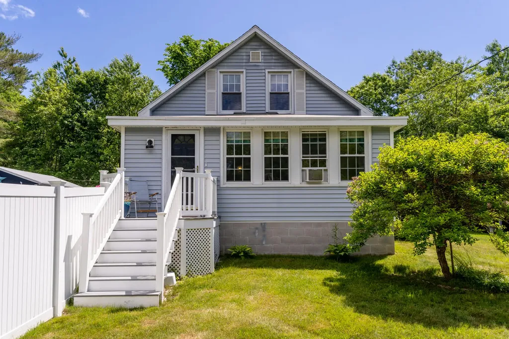874 Old Post Road Arundel ME 04046