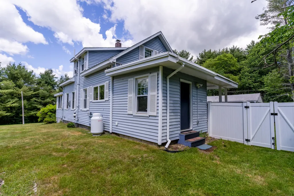 874 Old Post Road Arundel ME 04046