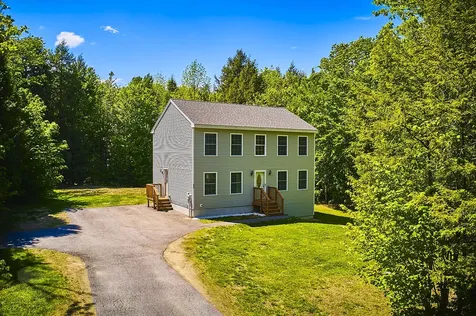 65 Autumn Drive Poland ME 04274
