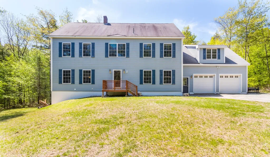 10 Fernwood Drive Brunswick ME 04011