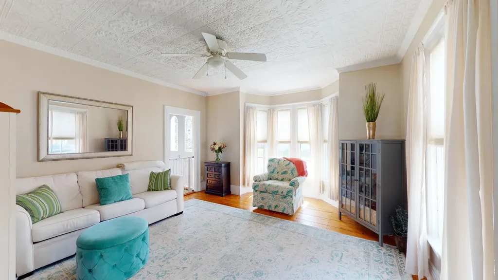 348 Broadway Rockland ME 04841