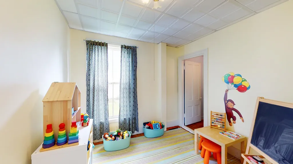 348 Broadway Rockland ME 04841