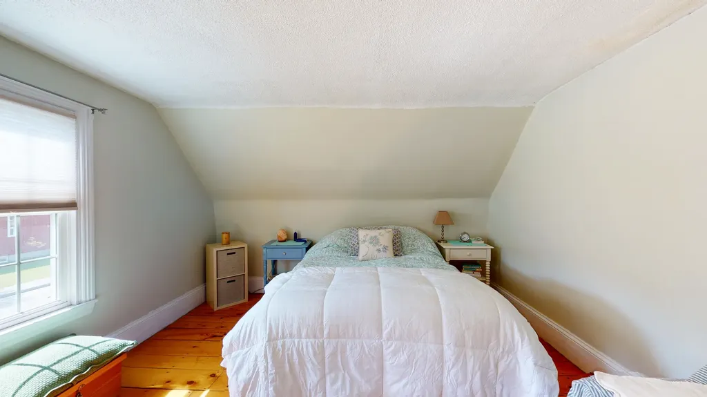 348 Broadway Rockland ME 04841