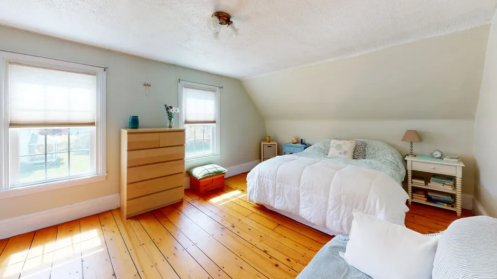 348 Broadway Rockland ME 04841