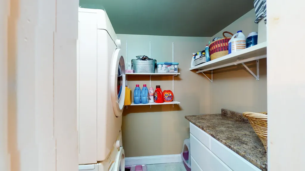 348 Broadway Rockland ME 04841