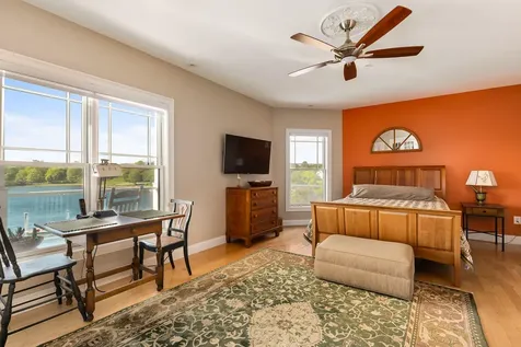 32 Badgers Island W Kittery ME 03904