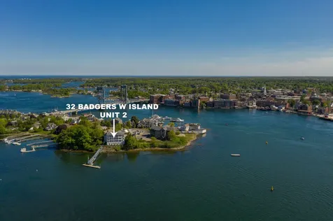 32 Badgers Island W Kittery ME 03904