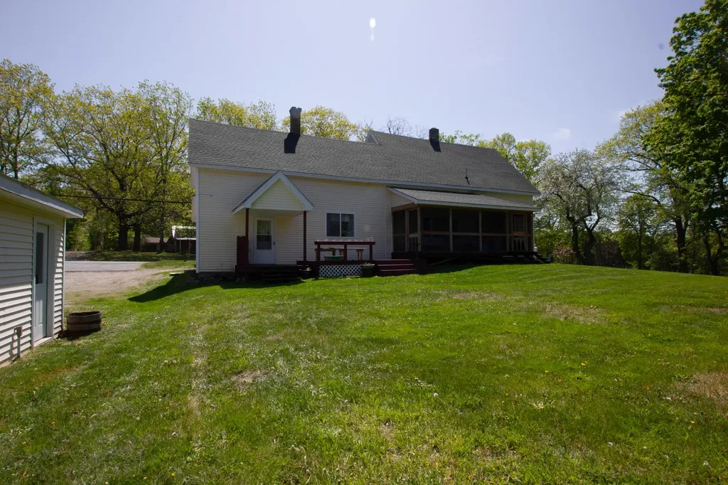 136 Bangor Road Unity ME 04988