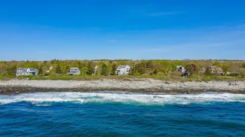 380 Seashore Avenue Portland ME 04108