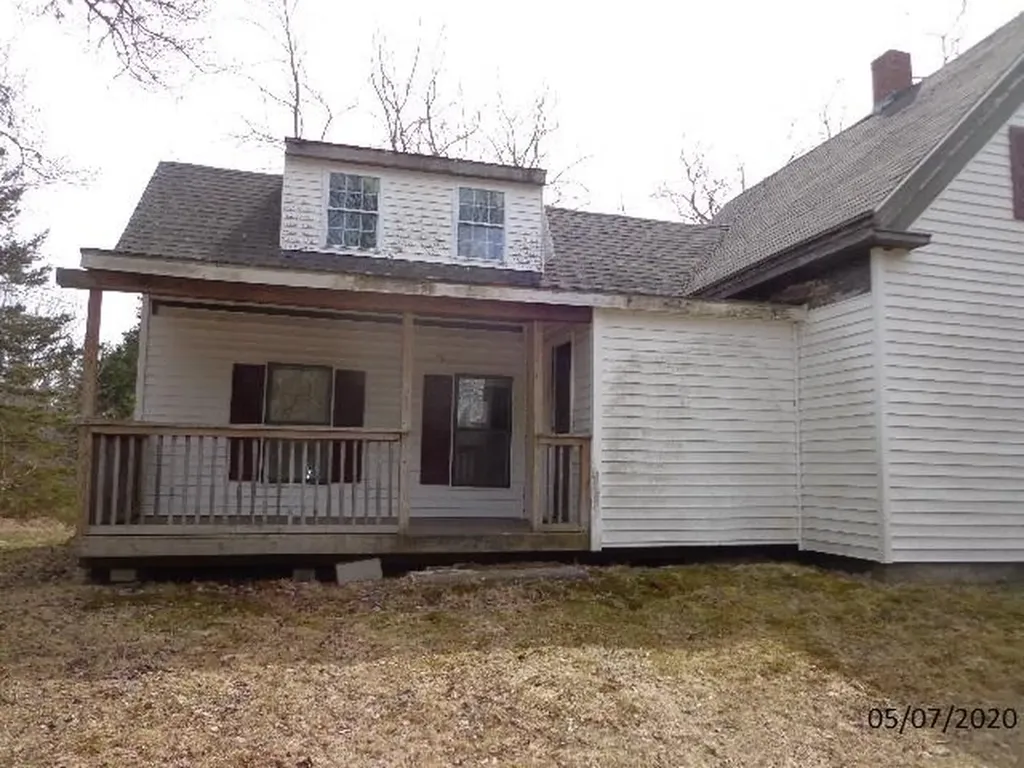 407 Airport Road Stonington ME 04681