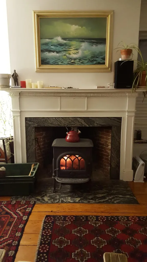 16 Central Street Hallowell ME 04347