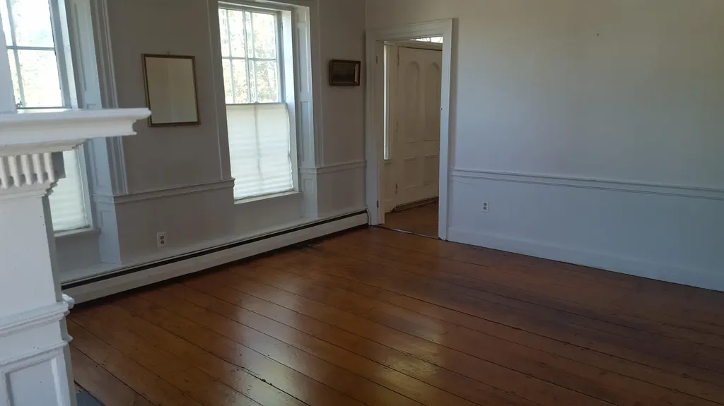 16 Central Street Hallowell ME 04347