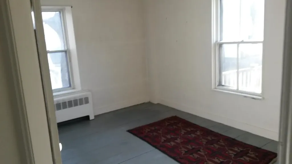 16 Central Street Hallowell ME 04347