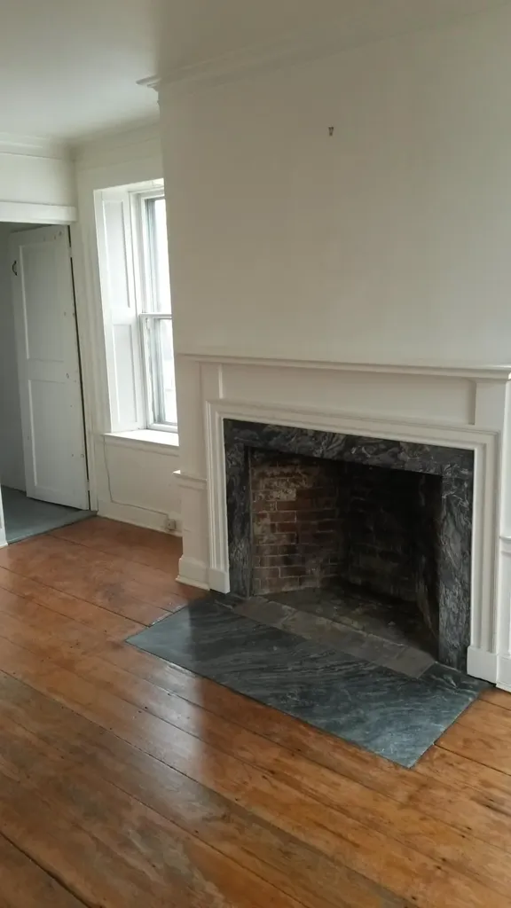16 Central Street Hallowell ME 04347