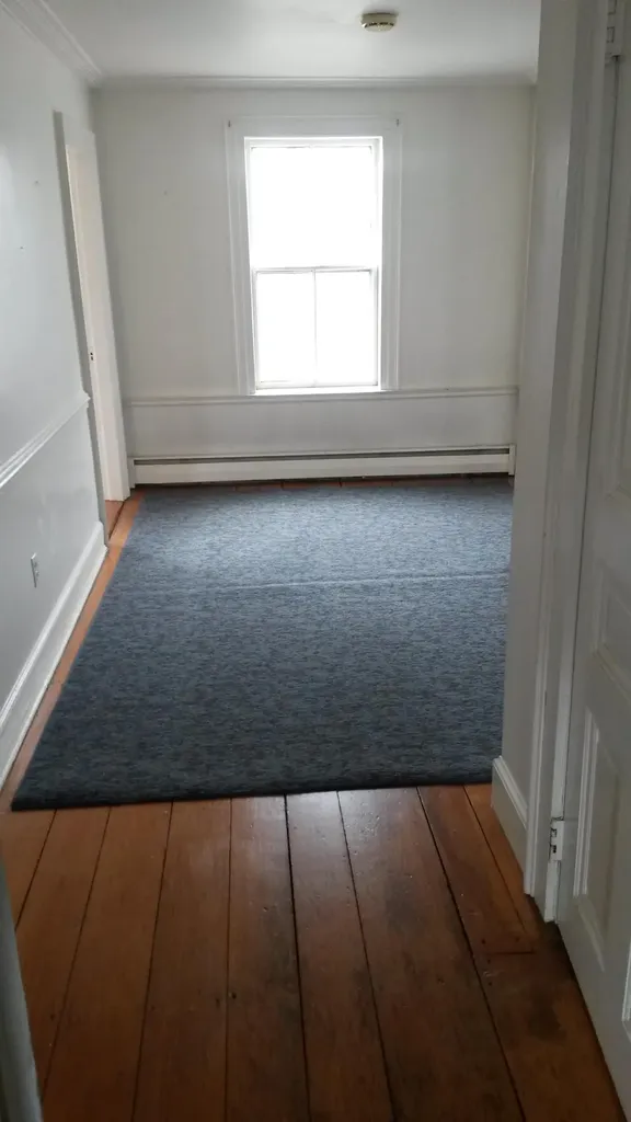 16 Central Street Hallowell ME 04347