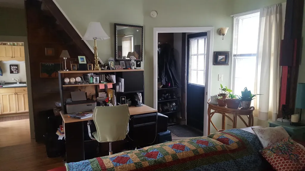 16 Central Street Hallowell ME 04347