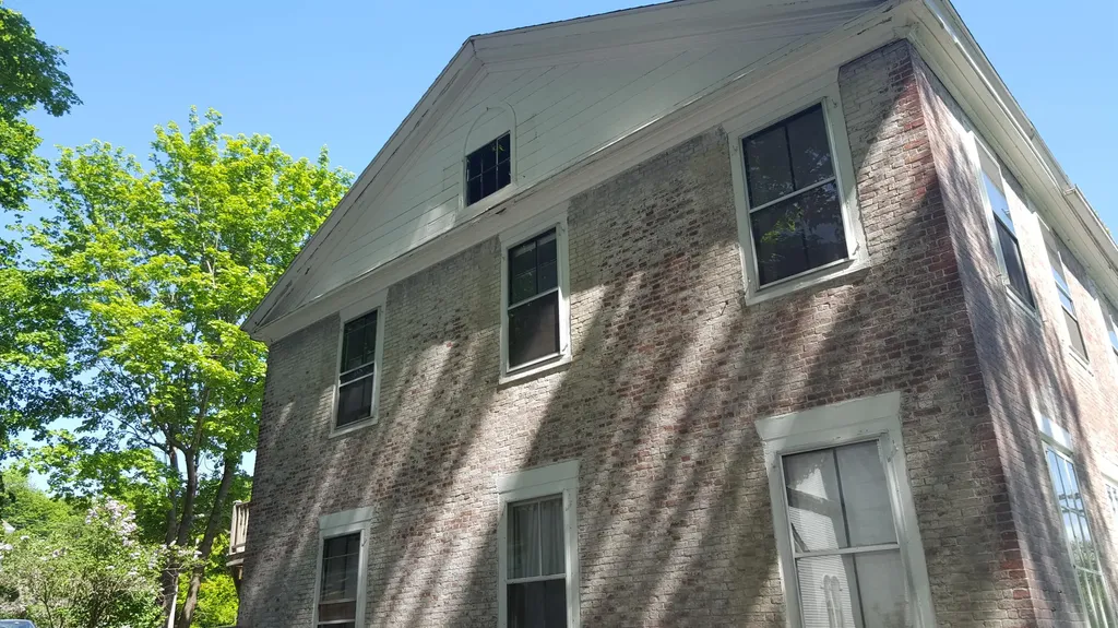 16 Central Street Hallowell ME 04347