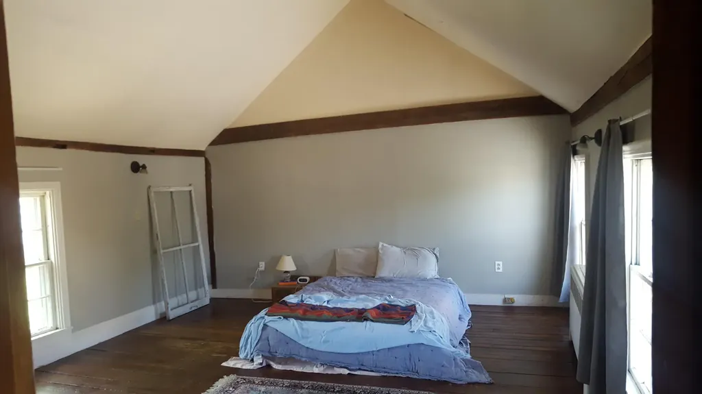 16 Central Street Hallowell ME 04347
