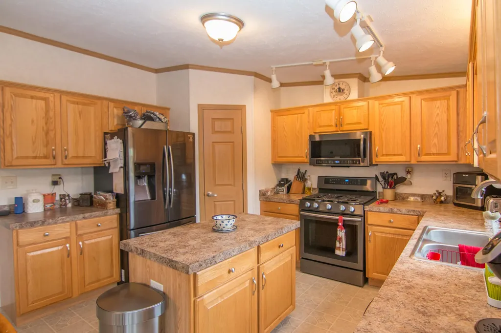 104 Rocky Ledge Road Eddington ME 04428