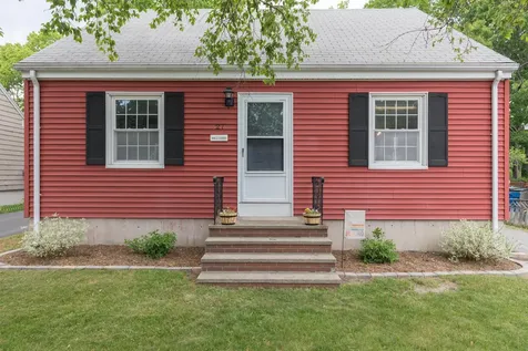 27 Sanborn Street Portland ME 04103