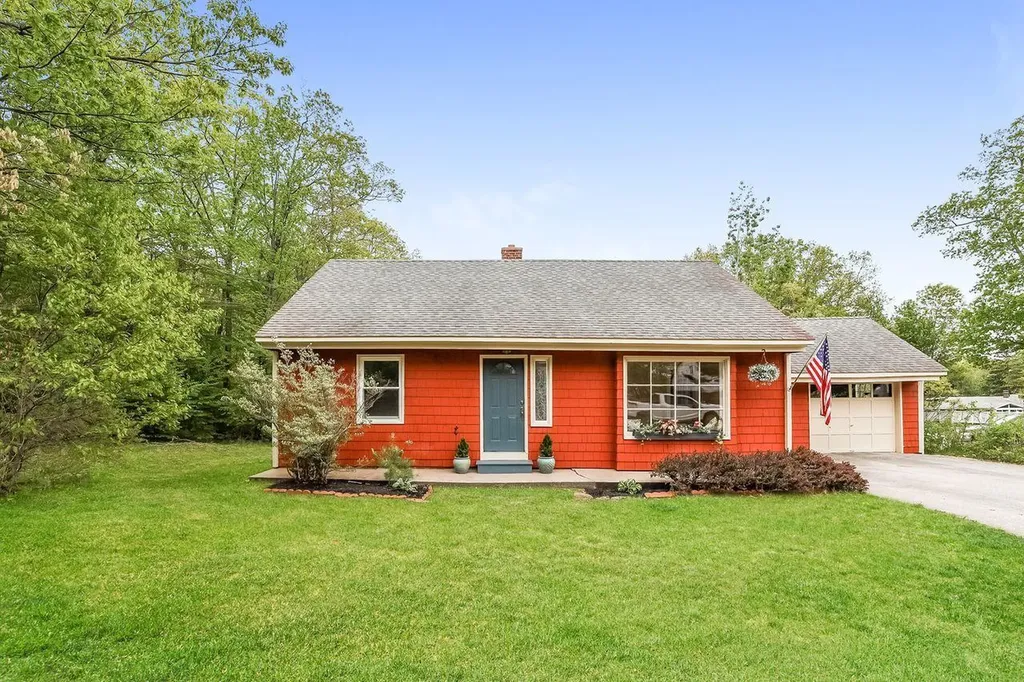 59 Grammar Street Sanford ME 04073