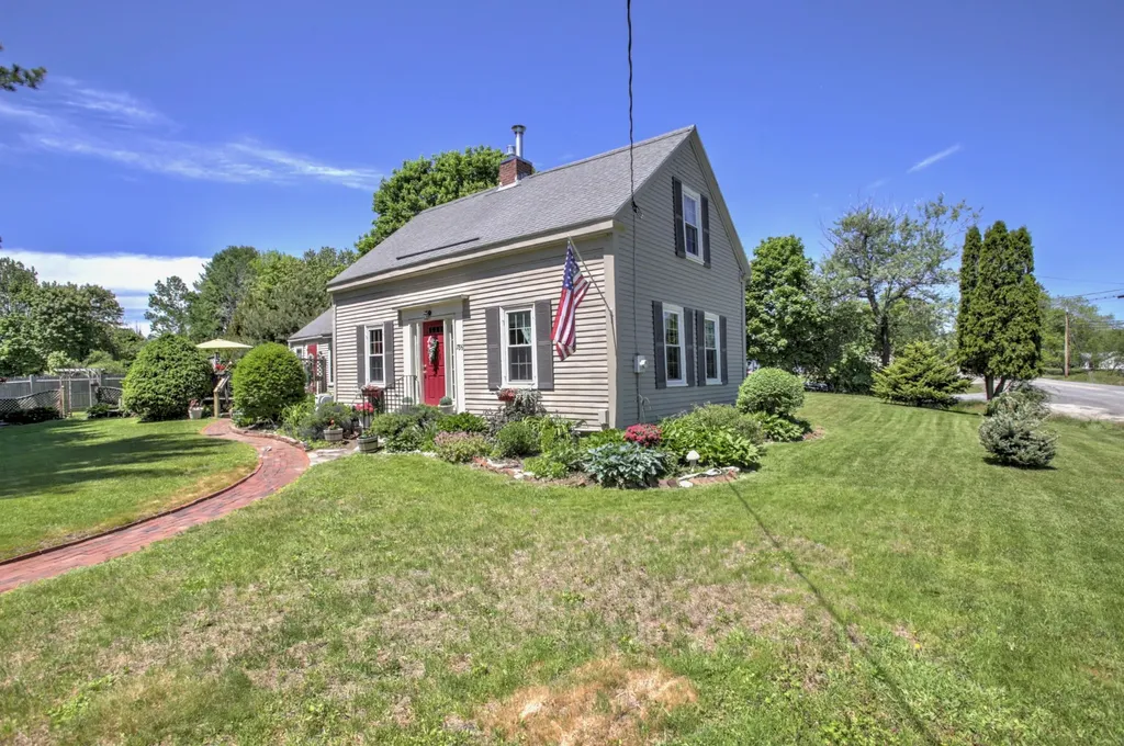 786 North Road North Yarmouth ME 04097