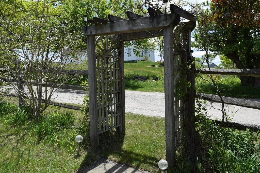 1751 Harpswell Neck Road Harpswell ME 04079