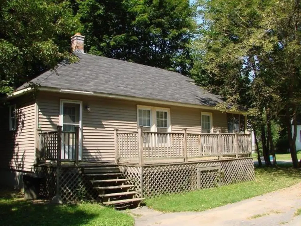 19 Abbott Street Waterville ME 04901