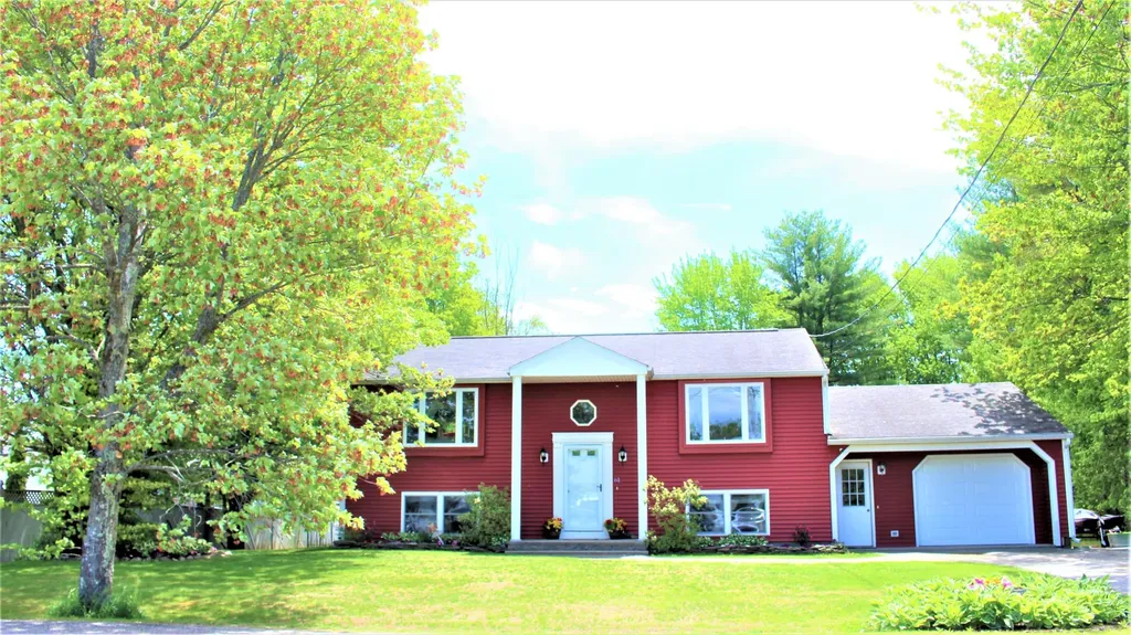 61 Garfield Street Saco ME 04072