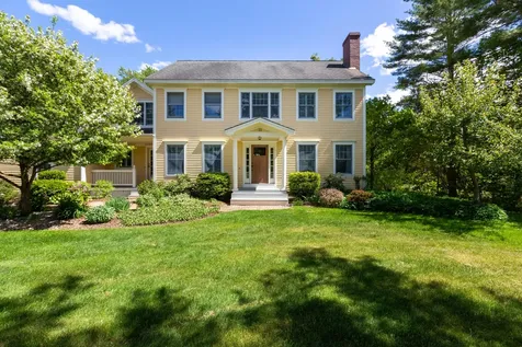 25 Twin Ponds Drive Falmouth ME 04105