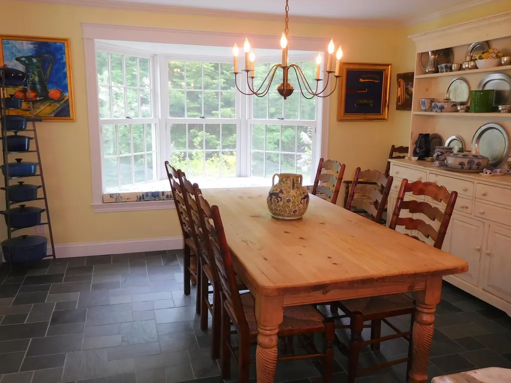 31 Mountain Road Minot ME 04258