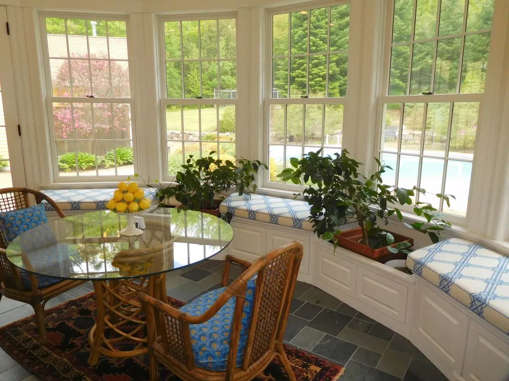 31 Mountain Road Minot ME 04258