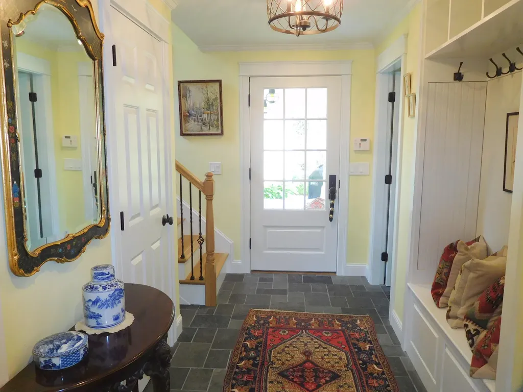 31 Mountain Road Minot ME 04258